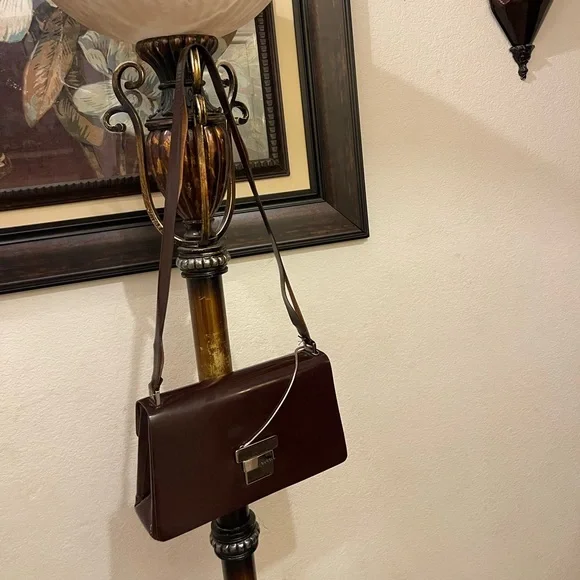 Authentic Gucci, please check all picture of condition - Picture 6 of 17